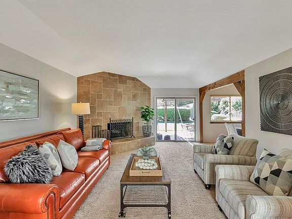 5th image of 2772 Hay Loft Ct