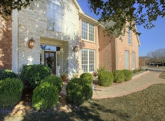 2nd image of 5101 Sawgrass Dr