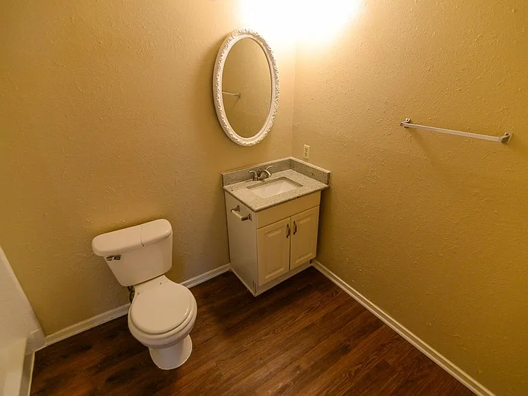 821 Stone Trail Dr — Photo 4