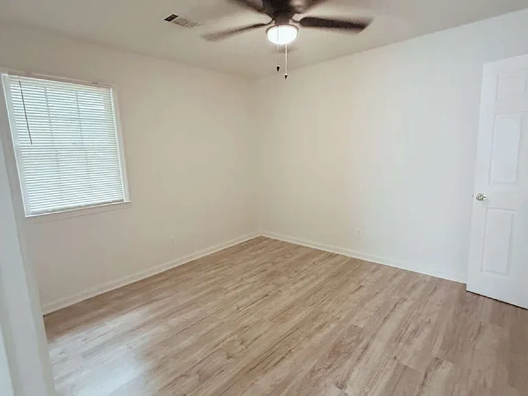 4360 Barrington Pl — Photo 6