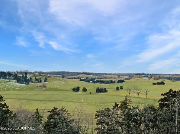 2702 Bess Hill Rd, Jefferson City, MO 65101