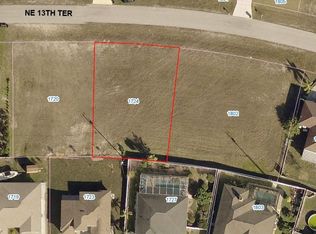 1724 NE 13th Ter, Cape Coral, FL 33909