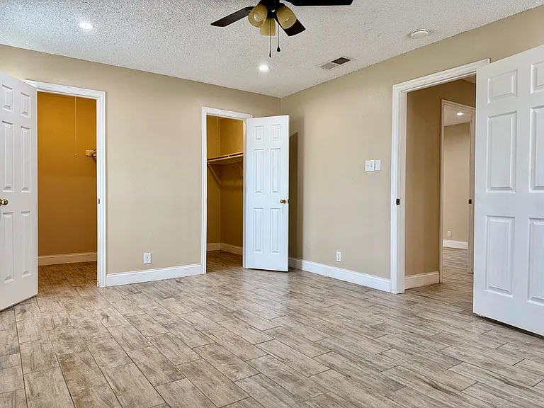 1604 E Pine Ave — Photo 12