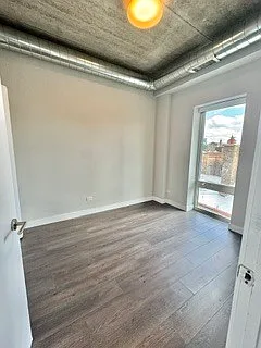 2407 W Eastwood Ave #410 — Photo 8