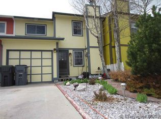 1829 Bluegrass Cir, Cheyenne, WY 82009