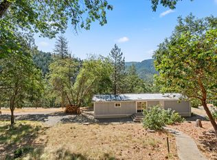 18505 E Evans Creek Rd, Rogue River, OR 97537