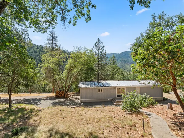 18505 E Evans Creek Rd, Rogue River, OR 97537