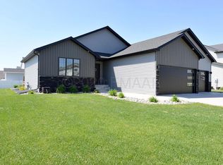 1428 71st Ave S, Fargo, ND