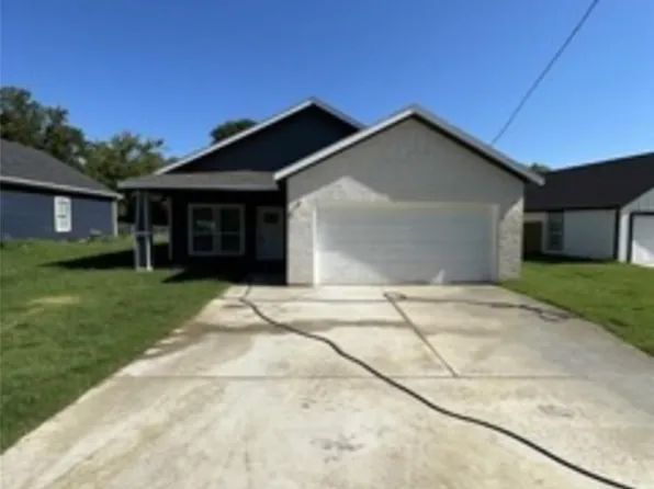 3504 Pace St, Greenville, TX 75401