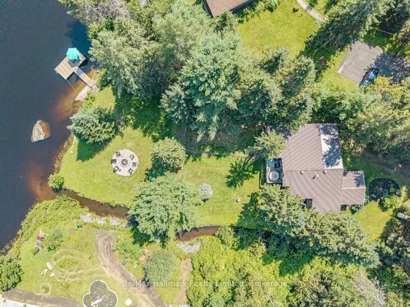 (undisclosed Address), Bracebridge, ON P1L 1W9
