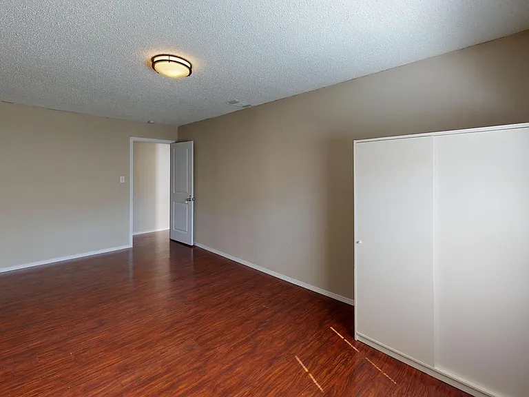 8827 Rue De Lis — Photo 10
