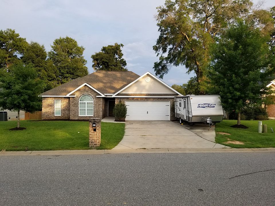 1st image of 503 Amberley Ct