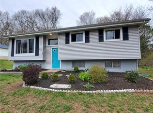 47 Blacksmith Dr, Ledyard, CT 06339