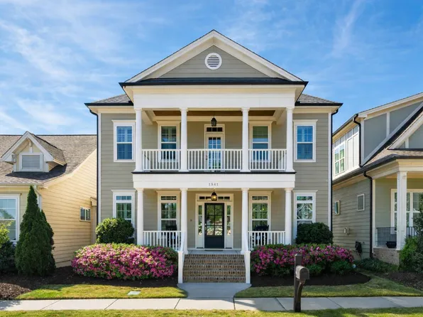 1941 Great Ridge Pkwy, Chapel Hill, NC 27516