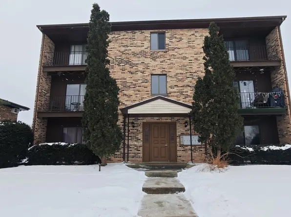 14745 Kilpatrick Ave APT 1W, Midlothian, IL 60445
