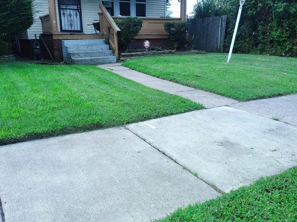 1051 Pinewood Ave, Toledo, OH 43607