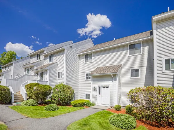 100 Merrimack Ave APT 41, Dracut, MA 01826