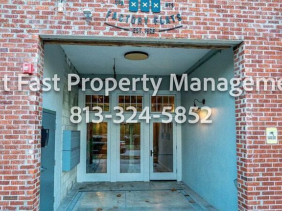 3rd image of 3108 N Jefferson St #106
