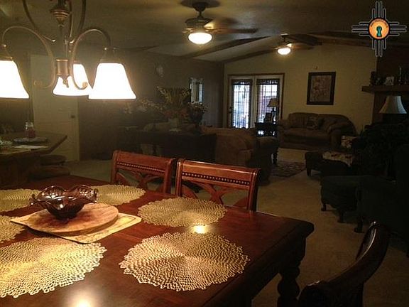 5th image of 903 Alamosa St