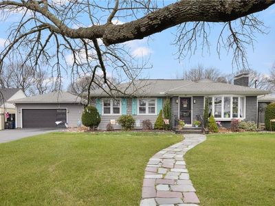 30 School St, Johnston, RI, 02919