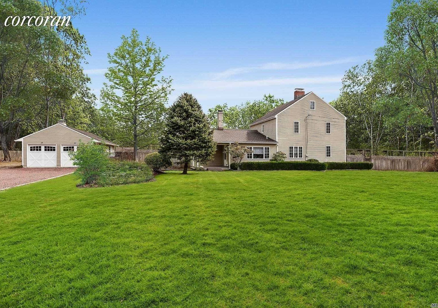 31 Evergreen Ave, East Moriches, NY 11940 Zillow