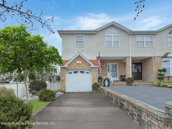 684 Correll Ave, Staten Island, NY 10309