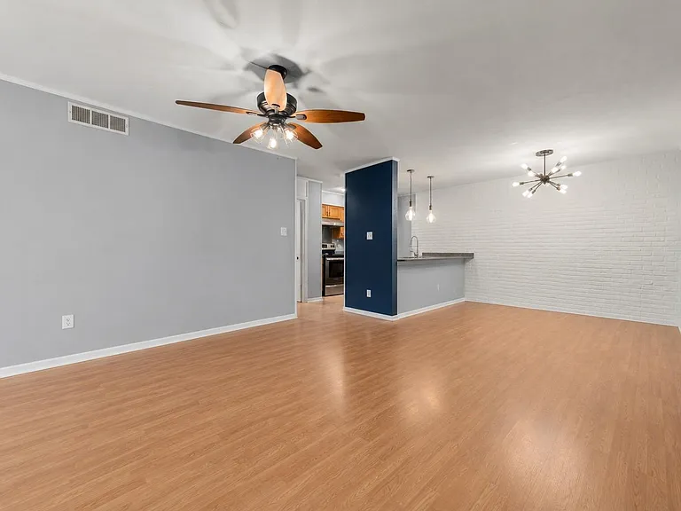 2615 Marilee Ln #2 — Photo 9