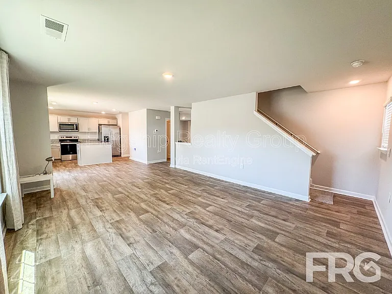 1313 Riverstone Dr — Photo 13