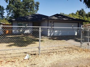 380 Schindler St, Clearlake Oaks, CA 95423