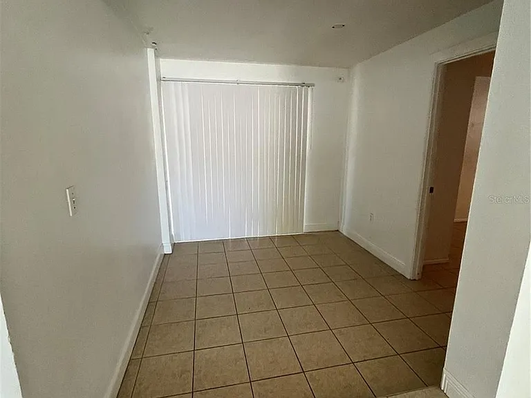 3842 Hawkeye Cir — Photo 10