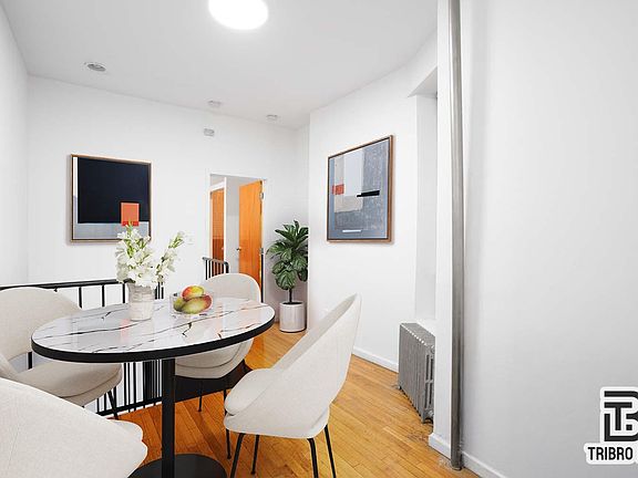 5th image of 1431 York Ave #2