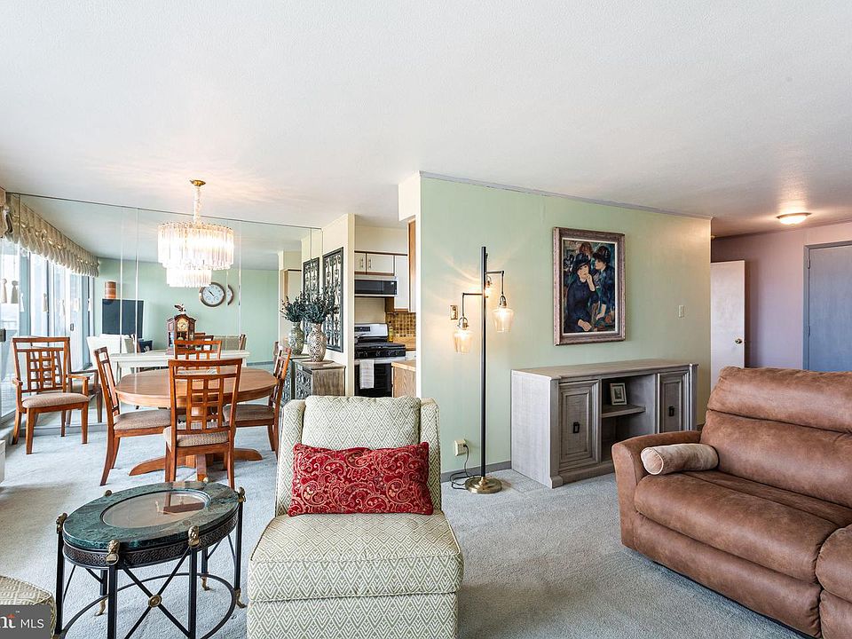 1st image of 3900 Ford Rd APT 17Q