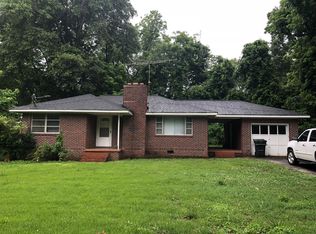 121 Jordan St, Royston, GA 30662