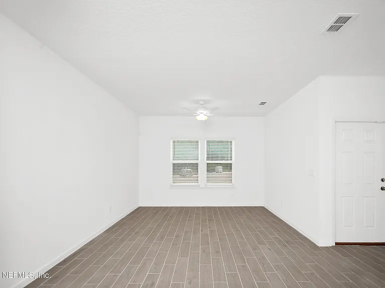 348 Rosemont Dr — Photo 13