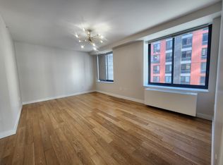 8 Vanderbilt Ave APT 6H, Brooklyn, NY 11205