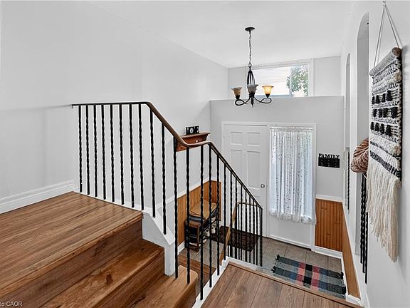 4th image of 132 Lock St W #3