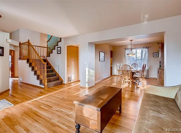 3rd image of 1137 Larch Ct