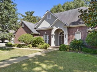 3610 Perryman Rd, Ocean Springs, MS 39564
