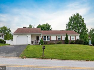 2871 Honey Valley Rd, Dallastown, PA 17313