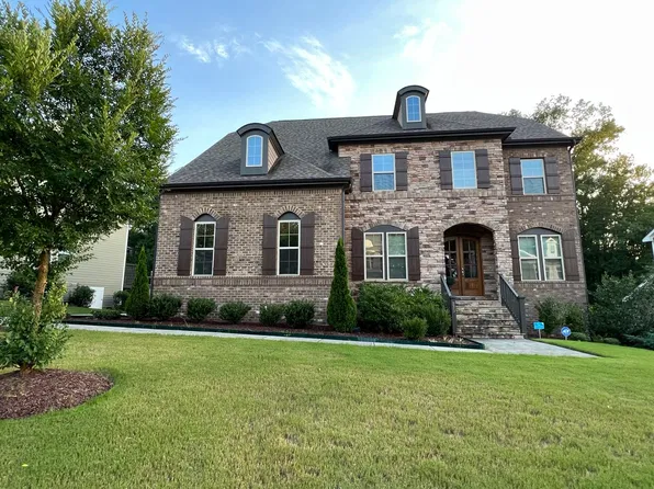 233 Keythorpe Ln, Cary, NC 27519