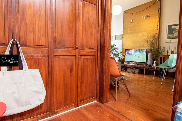 Rented by Scott Williams Realty LLC | media 42