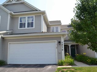 2976 Falling Waters Ln UNIT 18-2976-A1, Lindenhurst, IL 60046