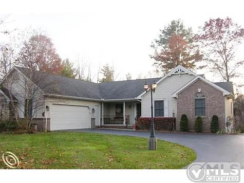 279 Candace Ct photo 1