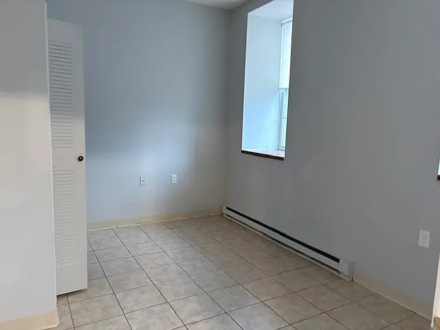 2 bed, 1000 sqft, $1,750 — Photo 4