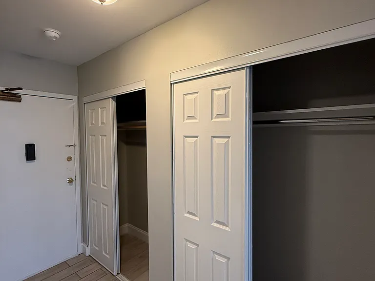 156 Bull Hill Ln #B4 — Photo 8