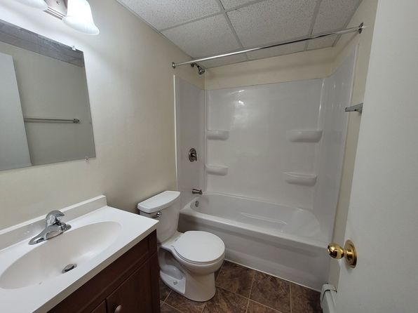 132 6th Ave N UNIT 3