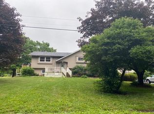6356 Ridge Rd, New Tripoli, PA 18066