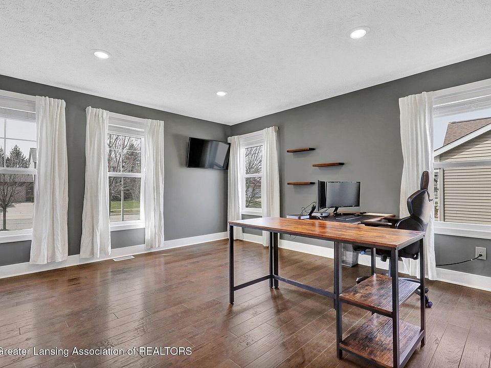 3903 Danbridge Dr, Lansing, MI 48906 | Zillow