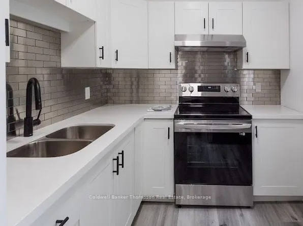 5 Mary St W #2, Huntsville, ON P1H 1W4