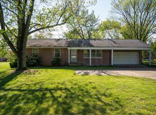 4320 Oak Hill Rd, Evansville, IN 47711